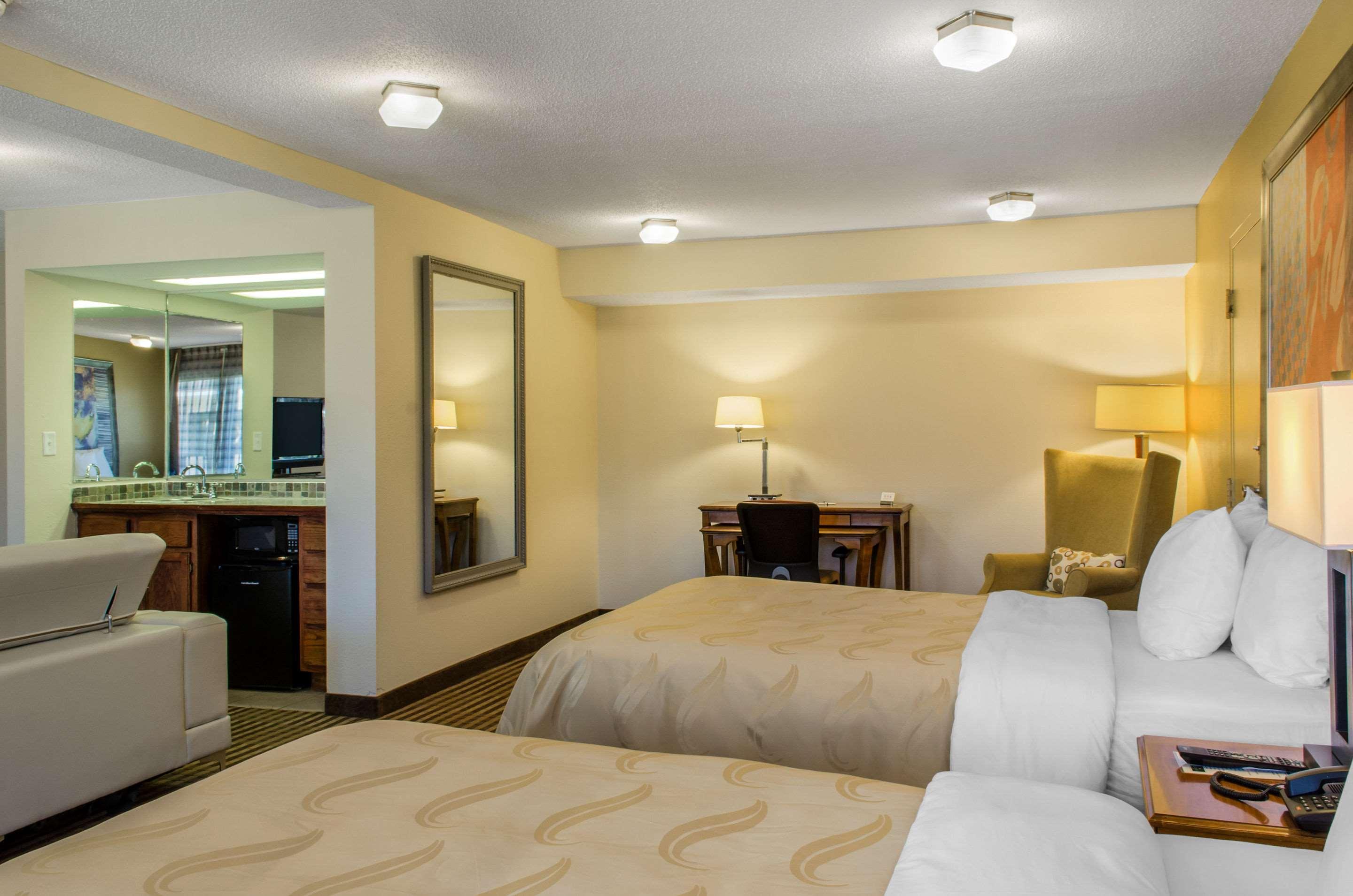 Quality Inn & Suites Laurel Exterior foto